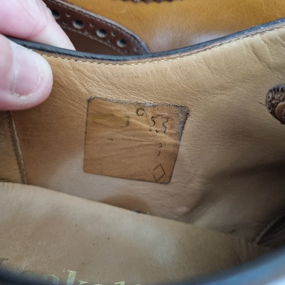 Loake brown/tan brouge lace up leather shoes uk 8 - Picture 9 of 10